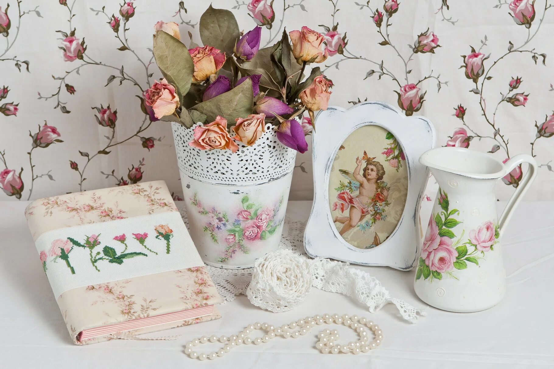 цветочные горшки в стиле шебби шик. интерьерные штучки в стиле прованс. озон стиль прованс. кованная мебель в стиле прованс. магазинчик в стиле прованс.