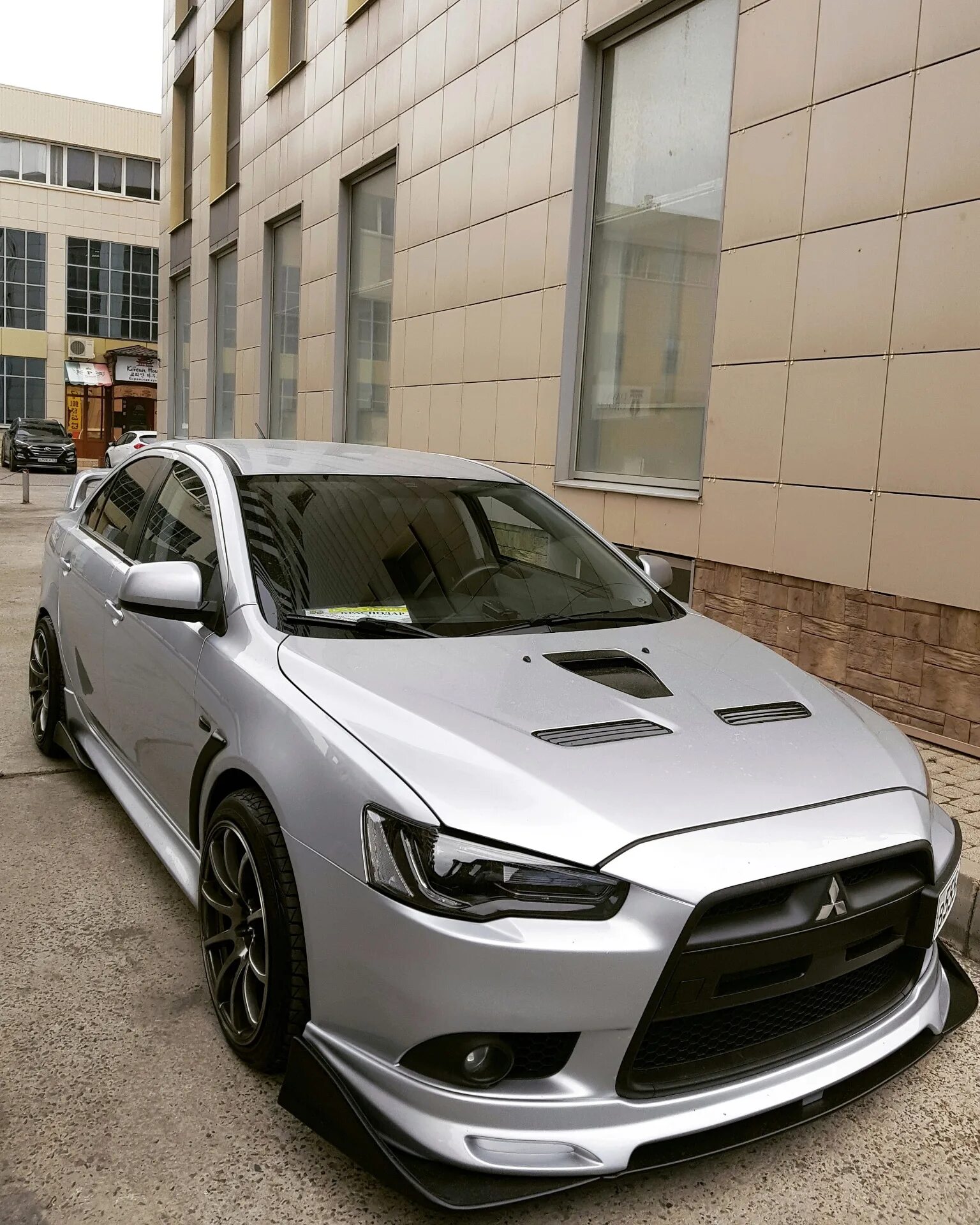 Ф7х тюнинг. Mitsubishi Lancer 10. Митсубиши Лансер 10. Mitsubishi ланцер 10. Mitsubishi Lancer Evolution 10 акула.