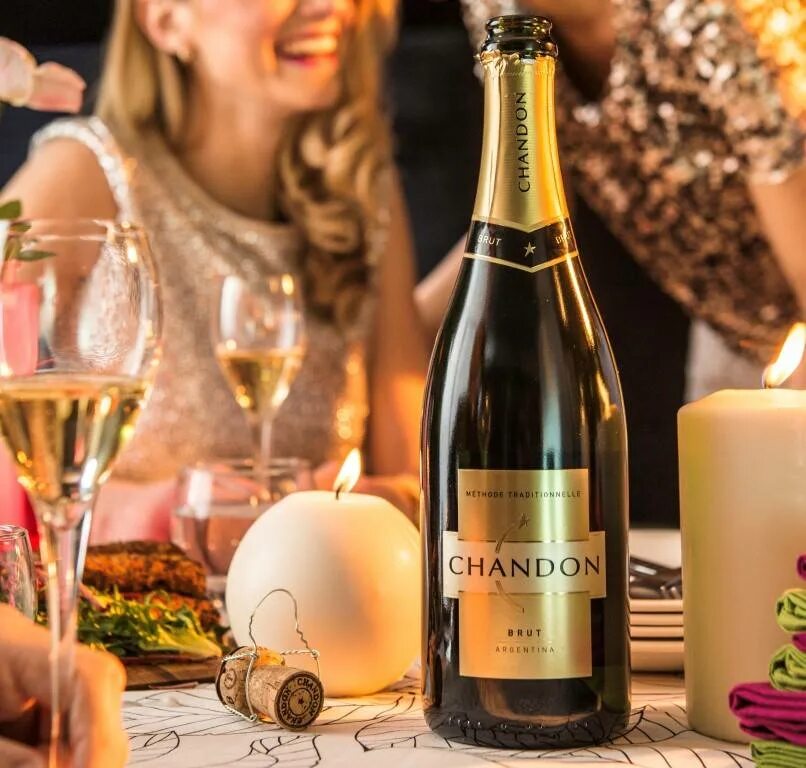 Moet Hennessy шампанское. Шандон Просекко. Moët & Chandon винодельня. Chandon Spritz. Гости шампанское