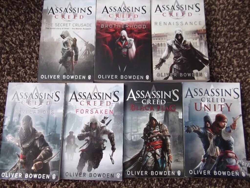 Assassin's Creed 2 книга. Оливер Боуден Assassins. Оливер Боуден Ренессанс. Книги ассасин Крид по порядку.