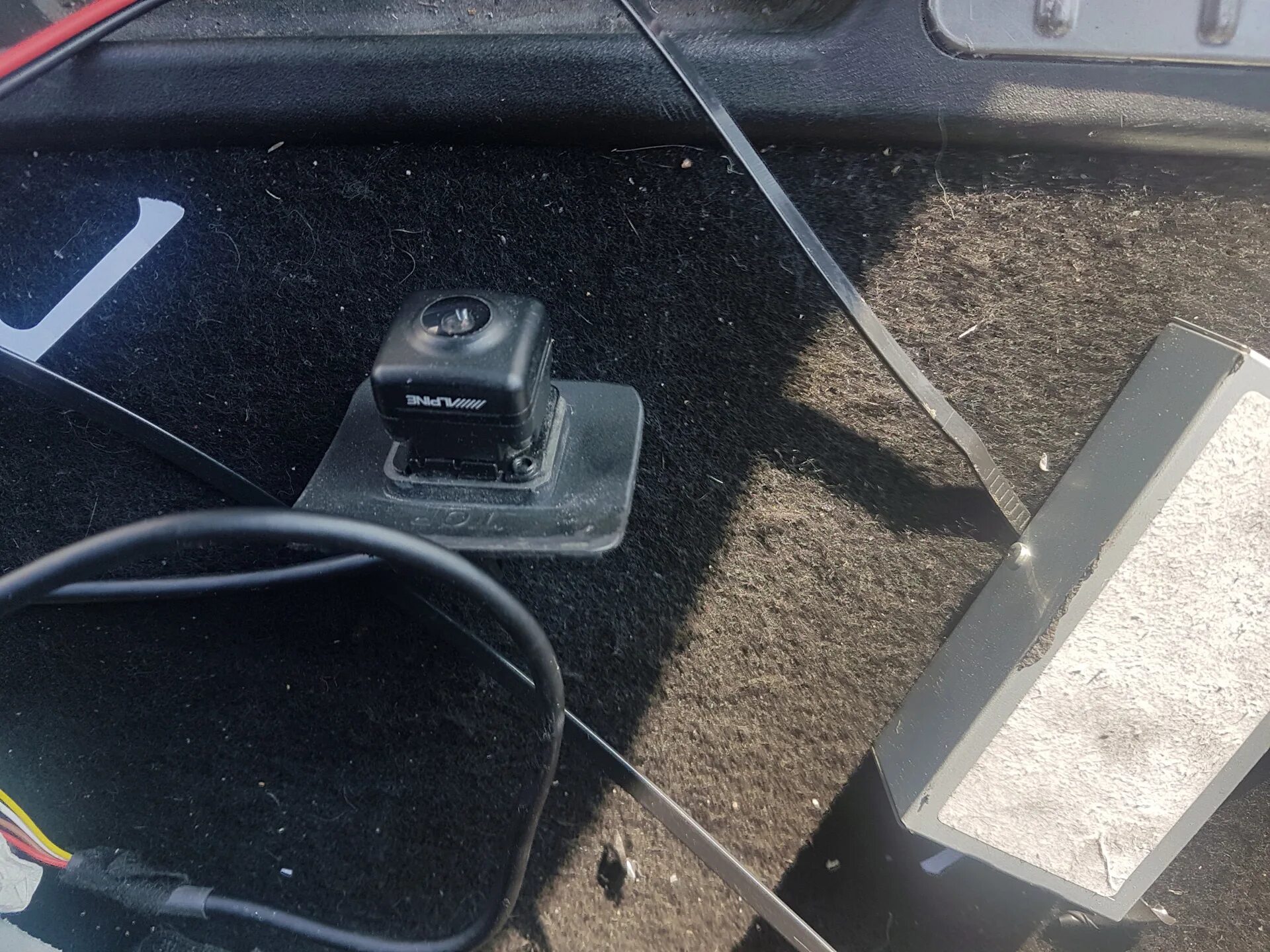 Установка камеры мерседес. Установка камеры мерседес. W212 камера заднего хода. Установка камеры мерседес. Установка камеры мерседес.