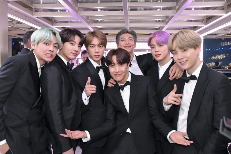 БТС Грэмми. BTS Grammy 2019. Группа БТС 2019. БТС награды Грэмми.