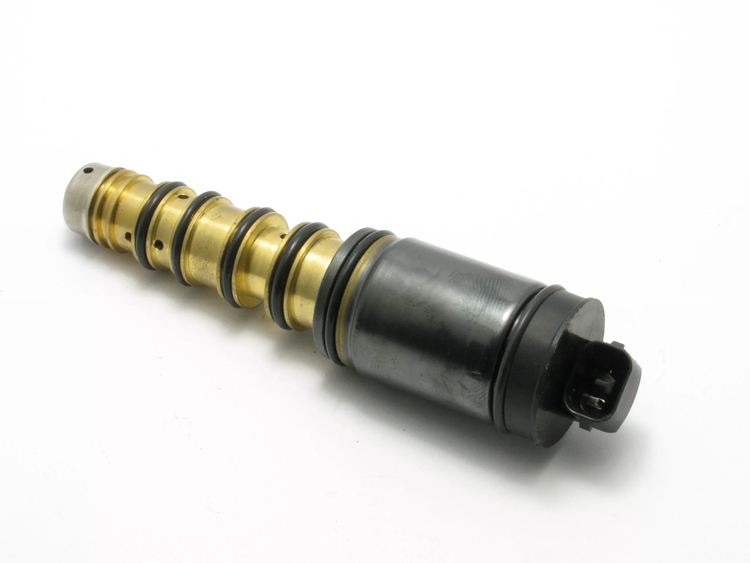 Индукционный клапан приора. Клапан компрессора кондиционера q7. Denso 5e2220600. Клапан кондиционера денсо 5se 12 6 seu 16. Клапан компрессора кондиционера тойота.