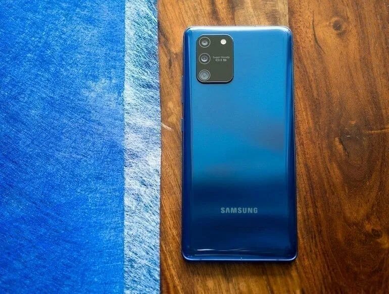 Samsung galaxy 20 fe. Samsung Galaxy s20 Fe Blue. Samsung Galaxy s10 Lite. Samsung Galaxy s10 Lite 128gb. Samsung Galaxy s 10 Лайт.