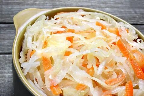 Капуста шинкованная с морковью
