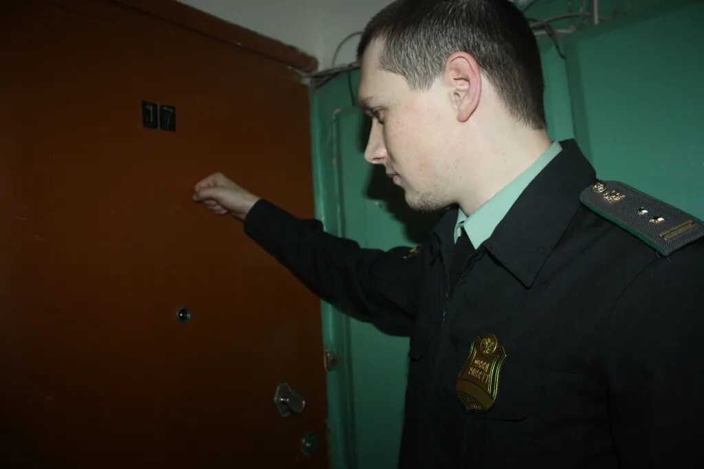 Акушер-гинеколог заплатил 334 тыс. рублей за отказ работать в больнице г. Рыбинс