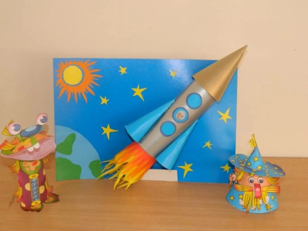 Поделка на тему космонавтики в детский сад