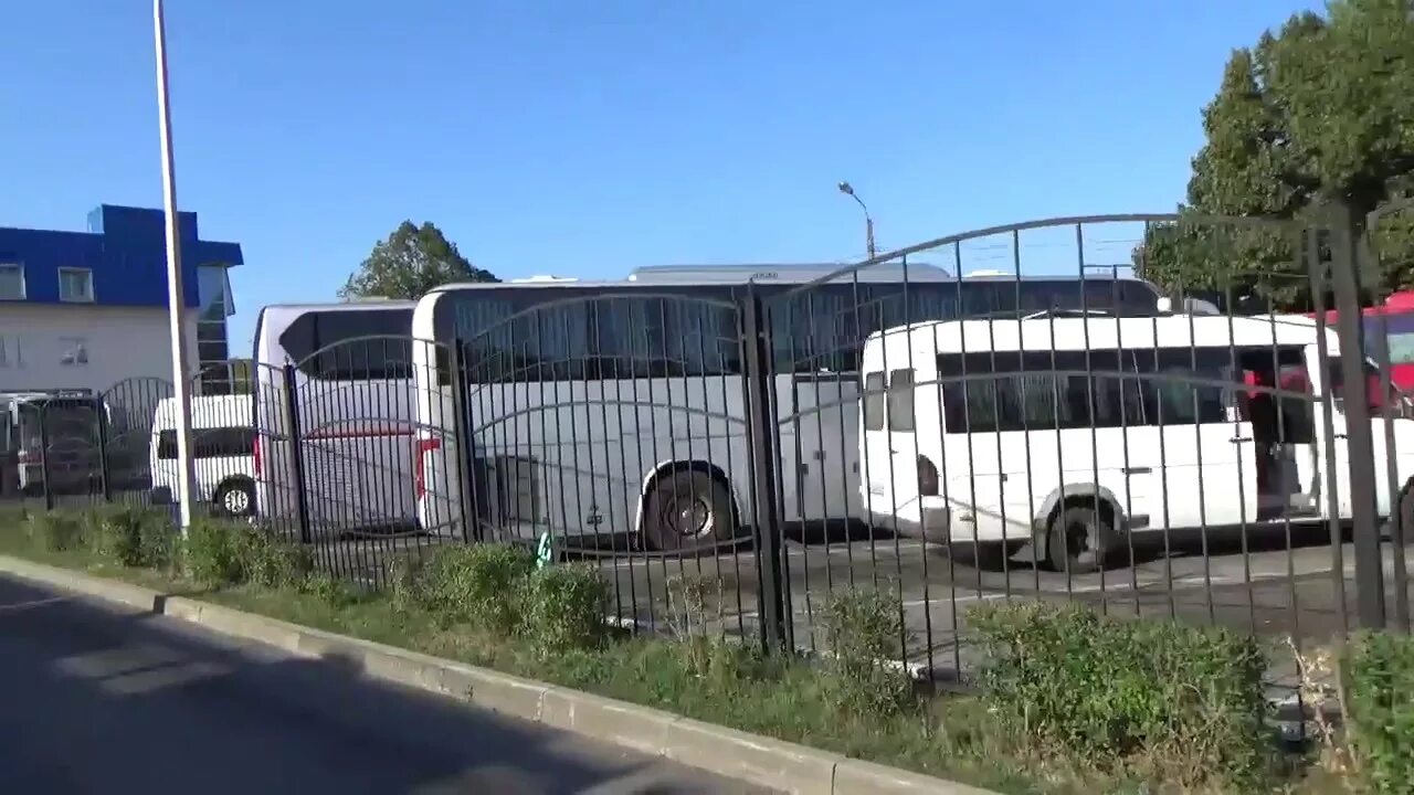 Автовокзал Белгород. Белгородский автовокзал фото. Автостанция Армянск. Автовокзал Белград.