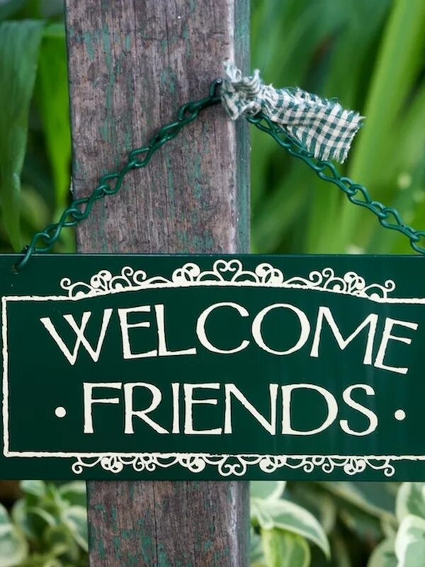 Welcome friends. Welcome my friend okamoto's. We welcome friends. We welcome friends. Family and friends надпись.