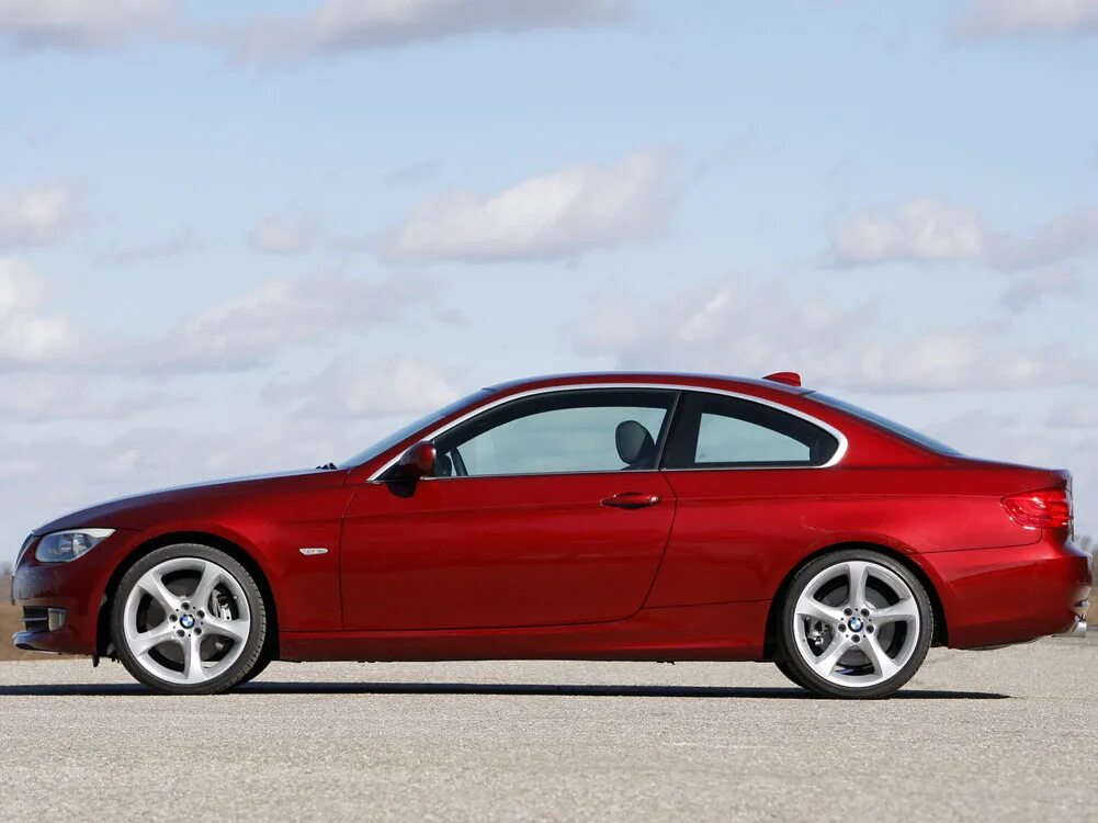 Бмв м3 2012 купе. Бмв купе отзывы. Bmw m3 e92 coupe. Bmw 6 series coupe. Бмв купе отзывы.