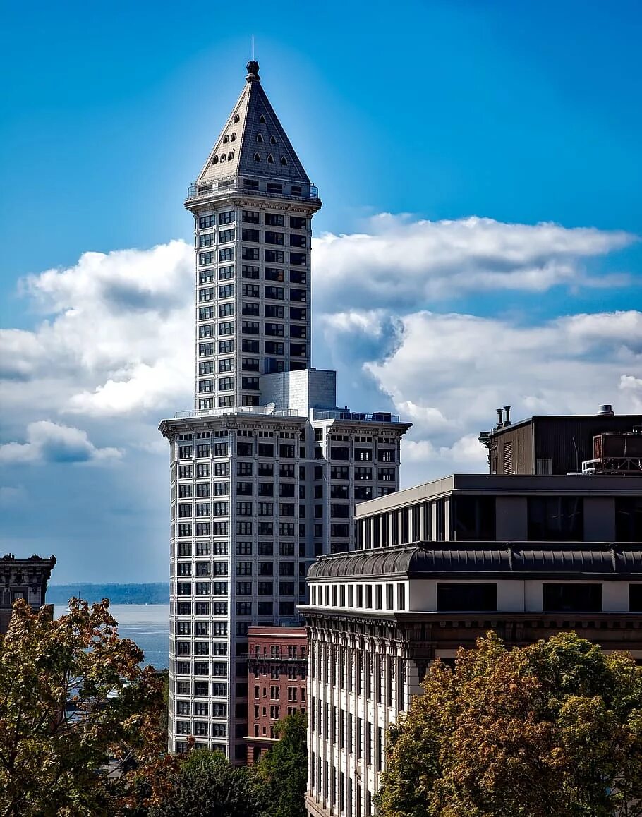 Смит Тауэр. Smith Tower Сиэтл. Вашингтон Тауэр. Башня в Вашингтоне. Нужные здания в городе