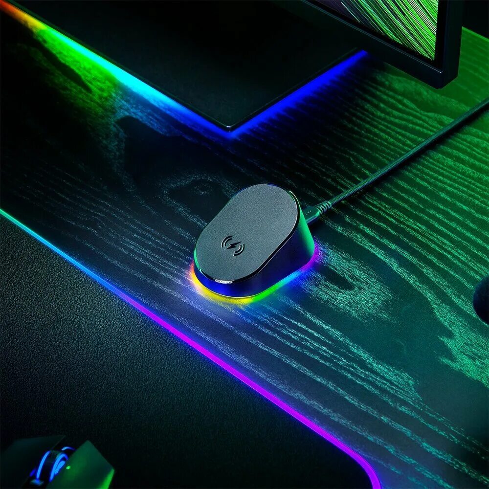 Razer hyperpolling wireless. Razer basilisk v3 pro. razer mouse dock. razer basilisk v3 pro док станция. razer basilisk v3 pro white.