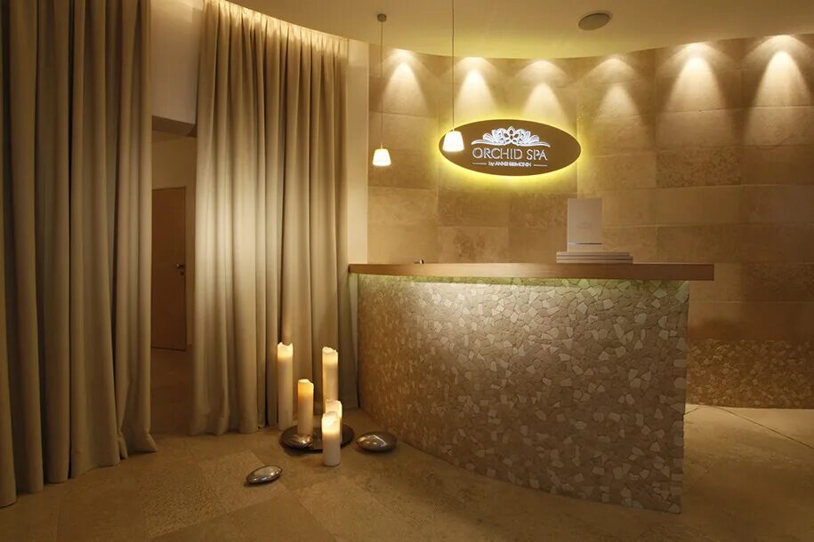 Spa центр Минск. Spa-центр Сибирика спа. Спа салон интерьер. Спа салон ресепшн.