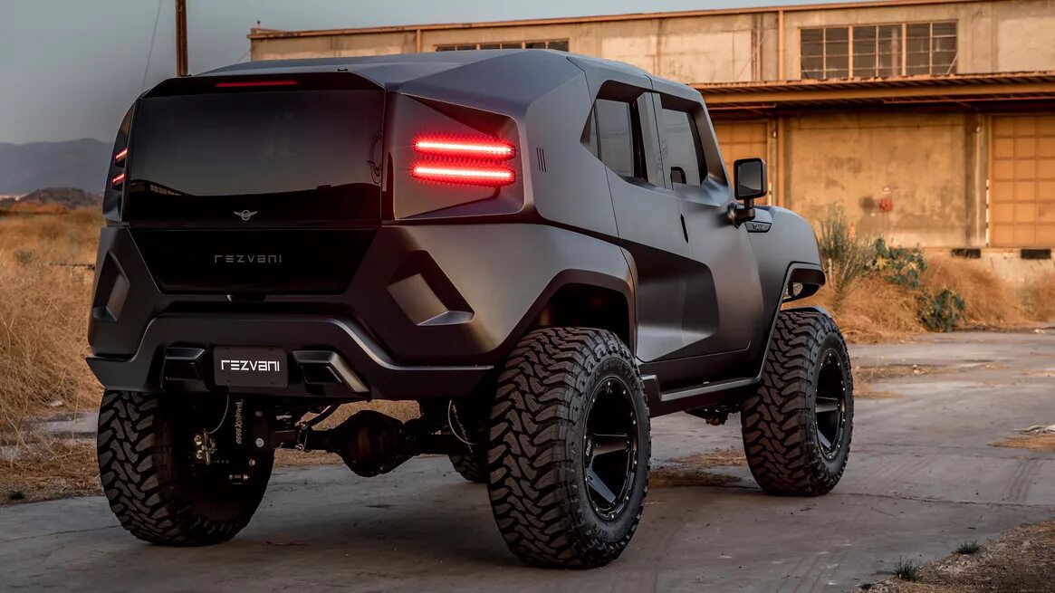 Внедорожник Резвани танк. УАЗ Резвани. Тойота танк 500. Jeep Wrangler Rezvani.