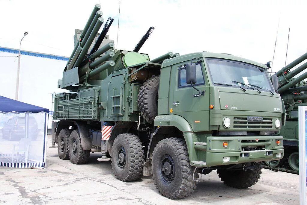 Военные специалисты США высоко оценили российские ЗРПК "Панцирь-С1" Юрий Ч. Дзен