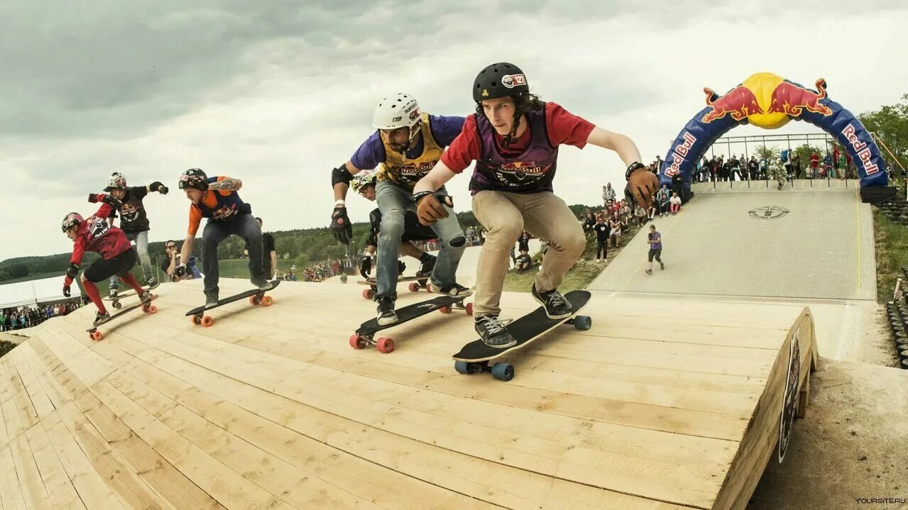 Холли скейт. Скейтер райдер. Соревнования по скейтборду. Скейт шоу. Скейт шоу.