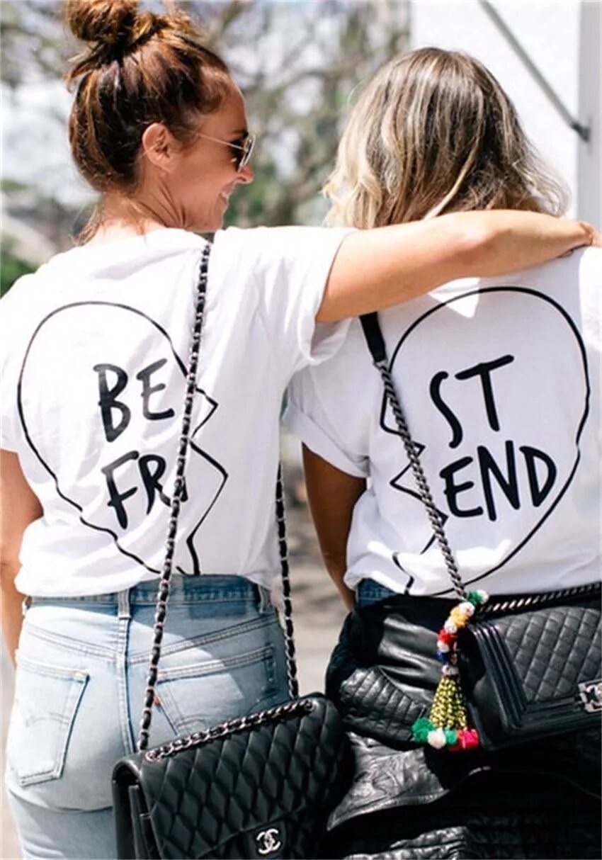 Одинаковые футболки для подруг. Подруги. Лучшие подруги. Подруги картинки. Подружки надпись картинки