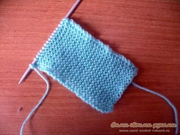 следки на двух спицах платочная вязка. вязание следки. тапочки платочной вязкой. следки. шарф платочной вязкой спицами.