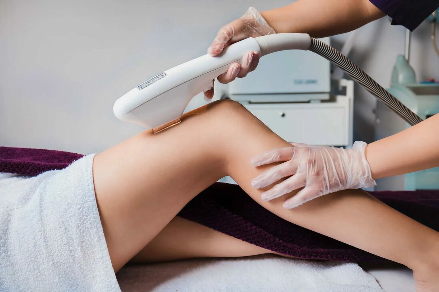 Лазерная депиляция. Лазерная эпиляция самый лучший. Лазерная эпиляция самый лучший. Moveo лазерная эпиляция. Фотоэпиляция элос.