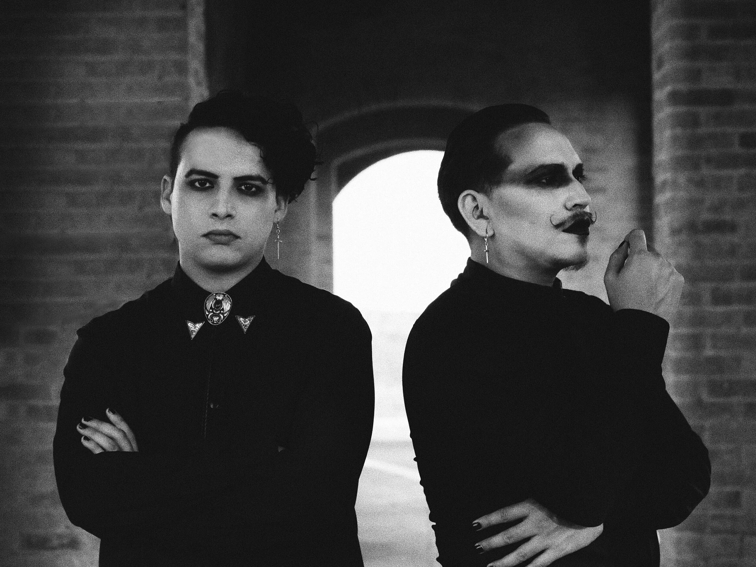 Twin tribes shadows. Twin tribes part time punks session. Twin tribes band 2019. Twin tribes. Twin tribes band 2019.