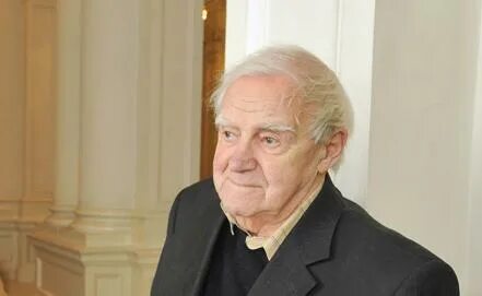 День даниила гранина