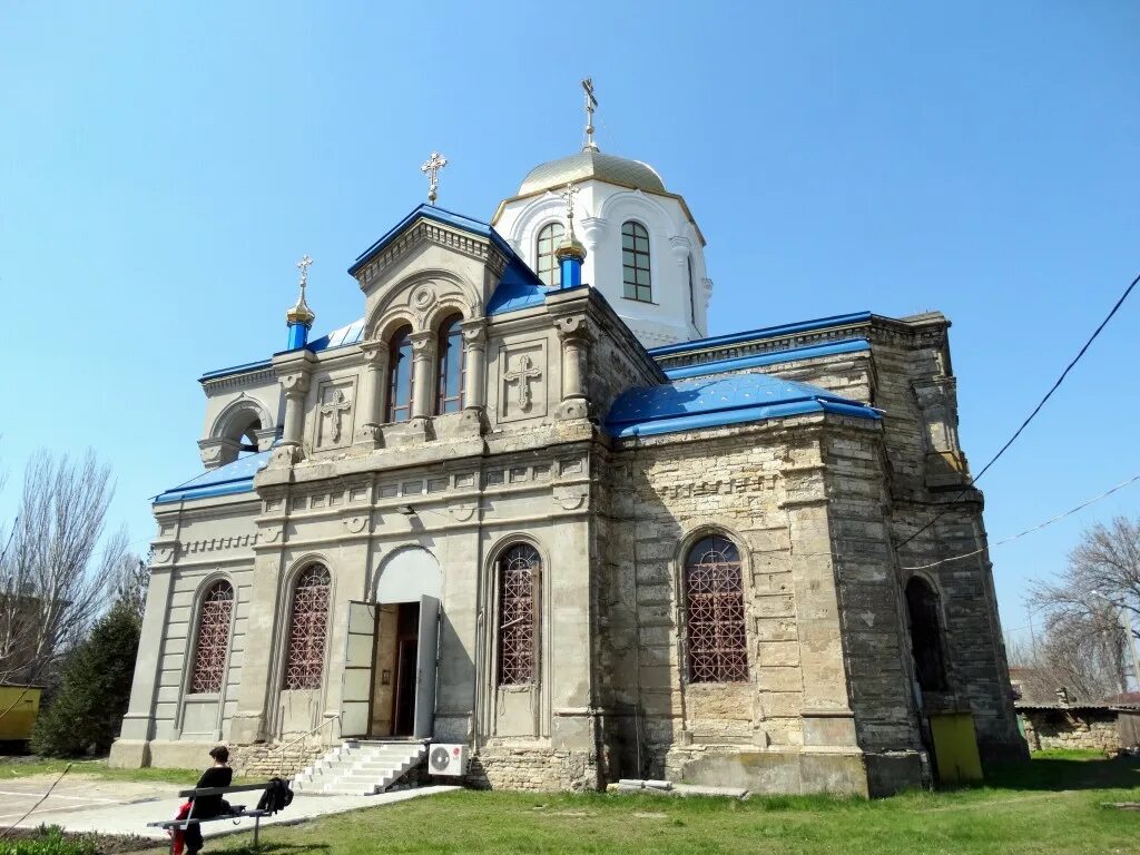 Николаев город Церковь. Первомайск Николаевская область Свято-Николаевская Церковь. Церковь Снигиревка Николаевская область. Николаевский суд николаевская область