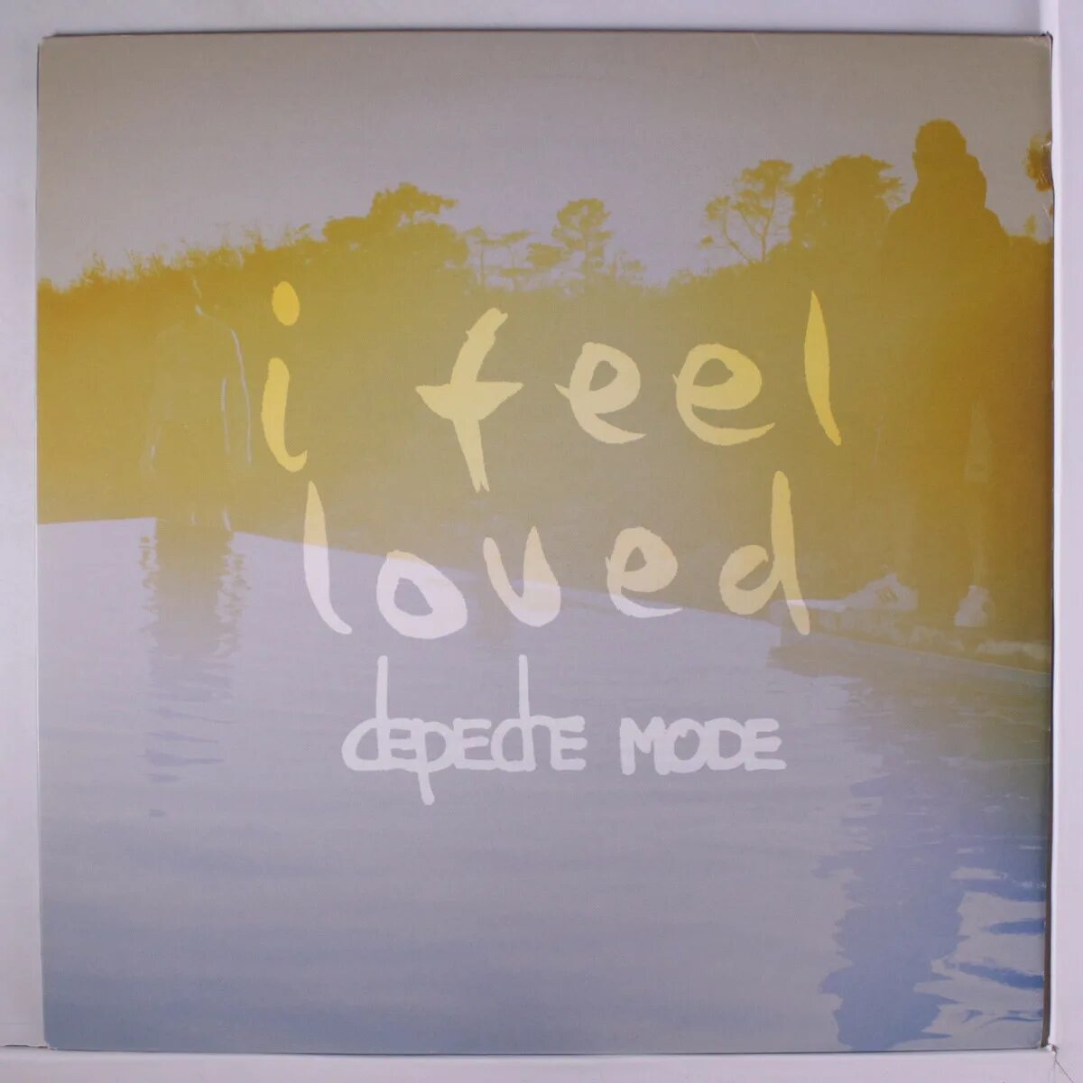 I can feel love. Depeche Mode feel Loved. Депеш мод i feel Loved. Depeche Mode i feel Loved CD. Depeche Mode i feel Loved Cover CD.