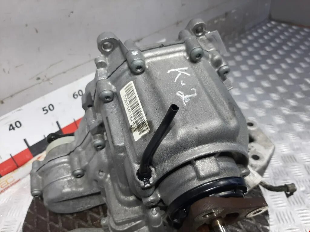 Раздатка bmw f10. Раздаточная коробка bmw f10. Раздатка bmw f10. Раздатка бмв f10. Раздатка bmw f10 530.