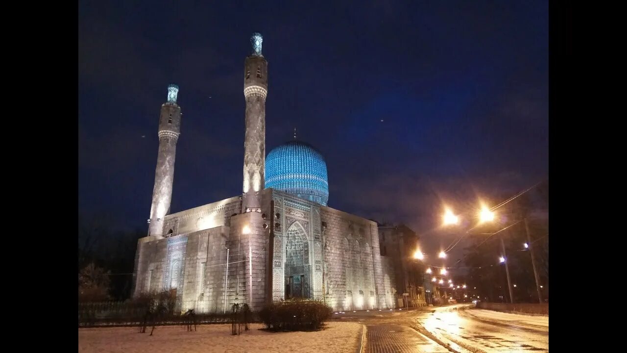 Мечеть спб горьковская. Санкт-Петербургская Соборная мечеть. Мечеть в Санкт-Петербурге на Горьковской. Мечеть на Горьковской СПБ. Соборная мечеть на Горьковской.