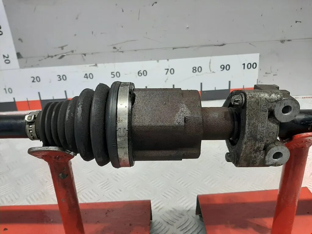 Шрус наружный рено сценик рх4 передняя. Подвесной шруса. 4 шрус наружный. Шрус внутренний правый ford galaxy. Подвесной шруса.