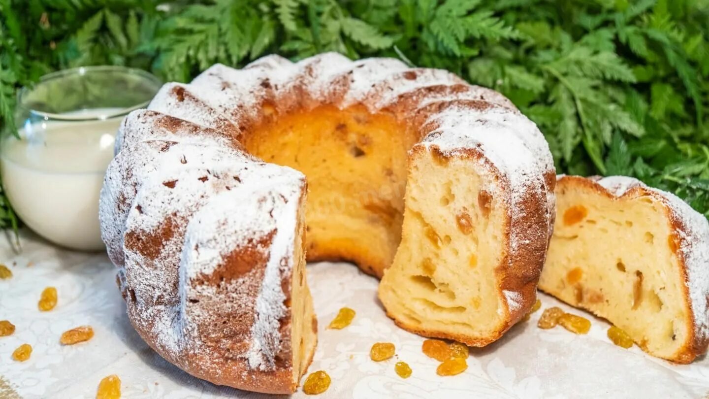 Кекс творожный с изюмом в духовке вкусный. Творожный кекс в духовке. кексы из творога. кекс с изюмом в духовке.