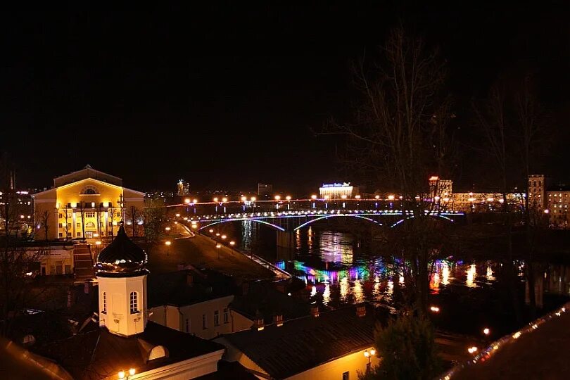 Сколько сейчас вечером