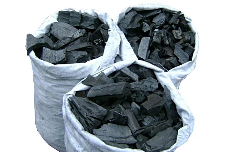 Уголь древесный березовый 10 кг. Уголь древесный 10кг. Уголь в мешках 30 кг. Уголь древесный березовый 10 л. Уголь древесный оптом от производителя