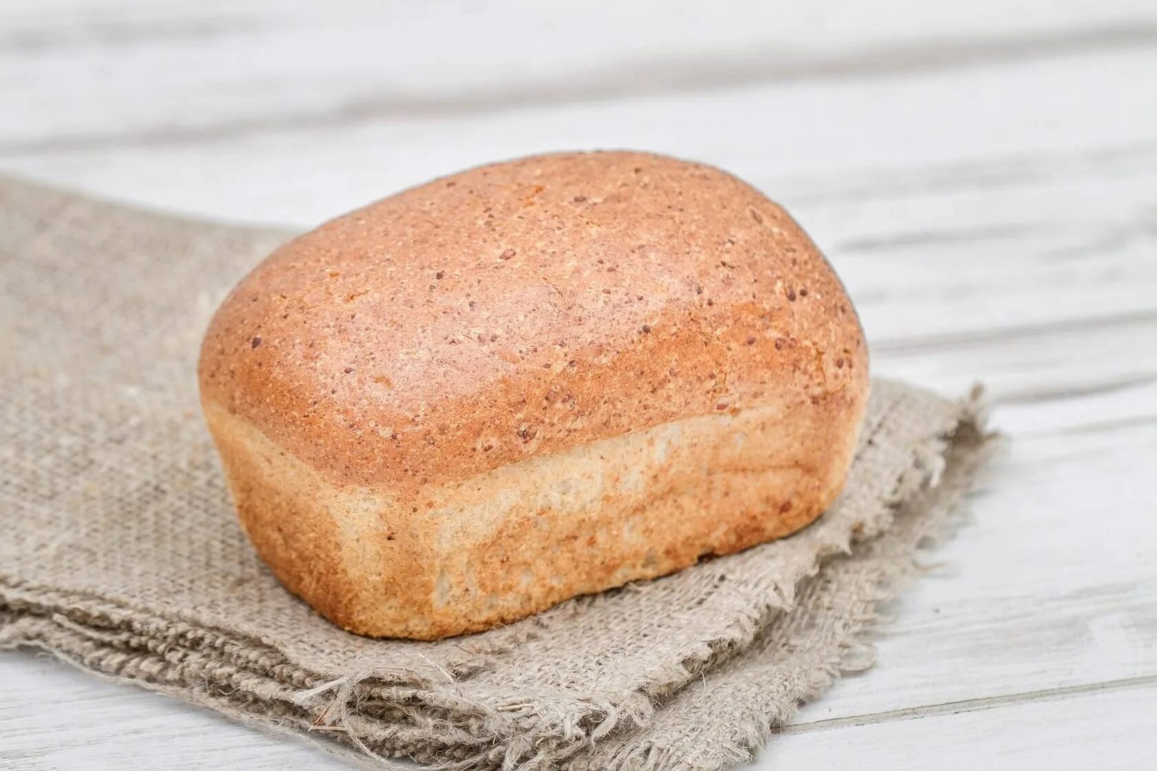 Хлеб Буханка. Маленький хлеб. Маленькая Буханка хлеба. Маленькие буханочки хлеба.