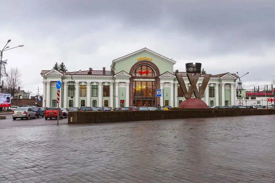 Выборг вокзал. Железнодорожный вокзал выборг. выборг город вокзал. выборг вокзал жд.