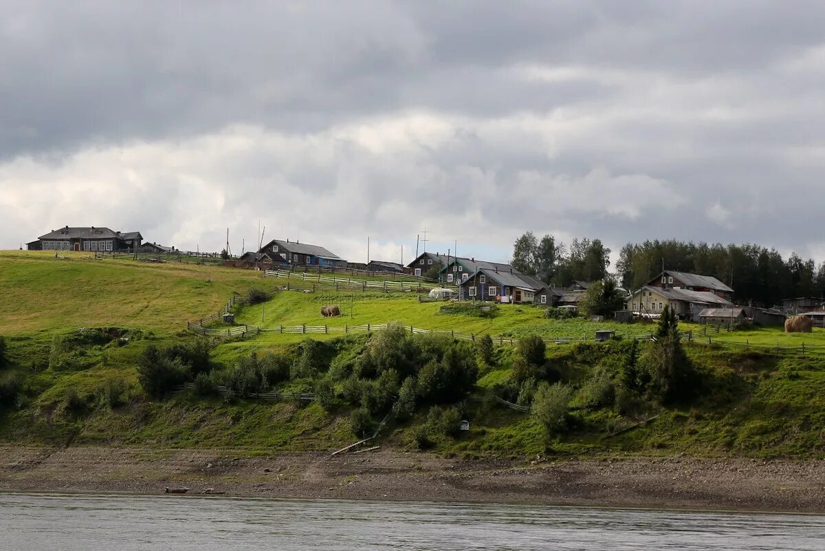 Село Краснобор Ижемский район Республика Коми. Диюр Ижемский район Республика Коми. Республика Коми деревня Щельяюр. Поселок Ижма Коми.