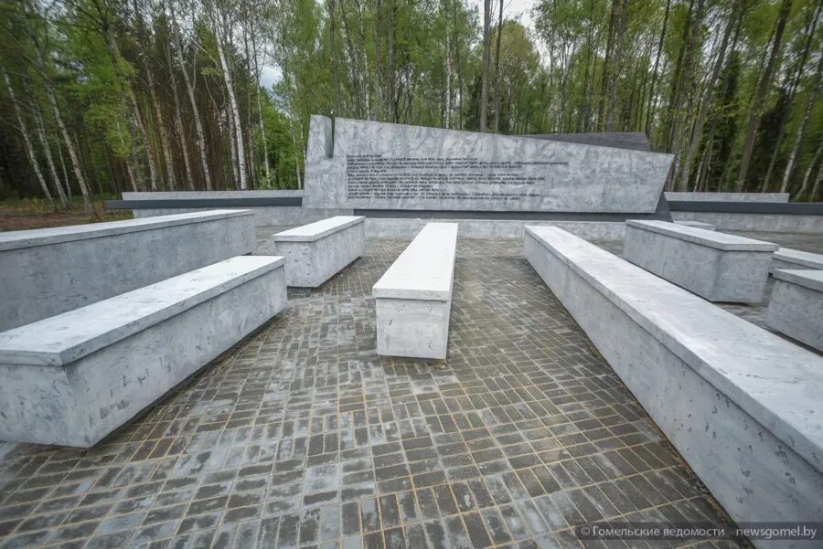 Мемориальный комплекс Ола Беларусь. Деревня ала Беларусь мемориал. Ала Светлогорский район. Мемориальный комплекс Ола фото. Ала памятник