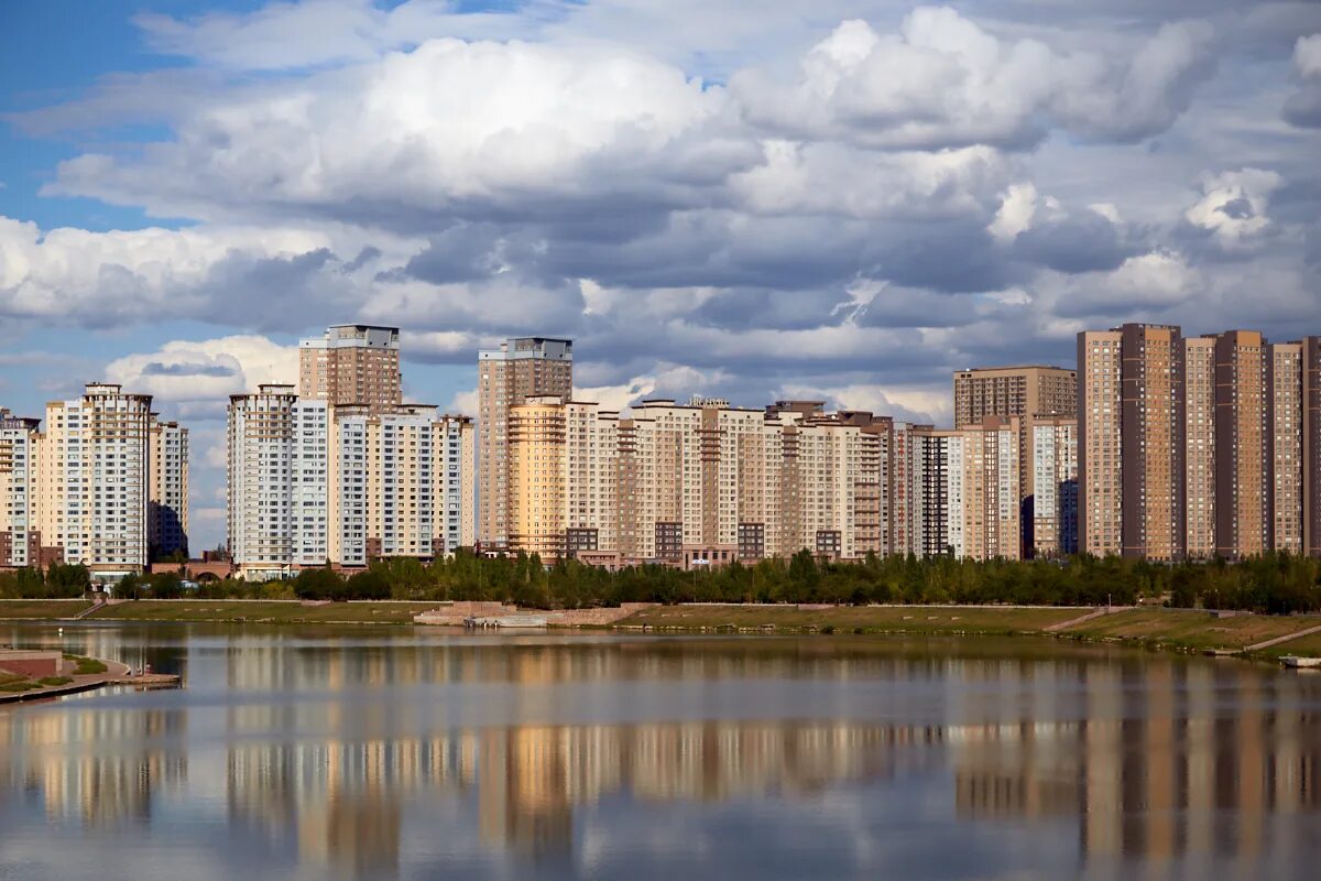 Астана река Ишим. Река Ишим в Казахстане. Река Ишим Есиль. Казахстан столица Ишим.