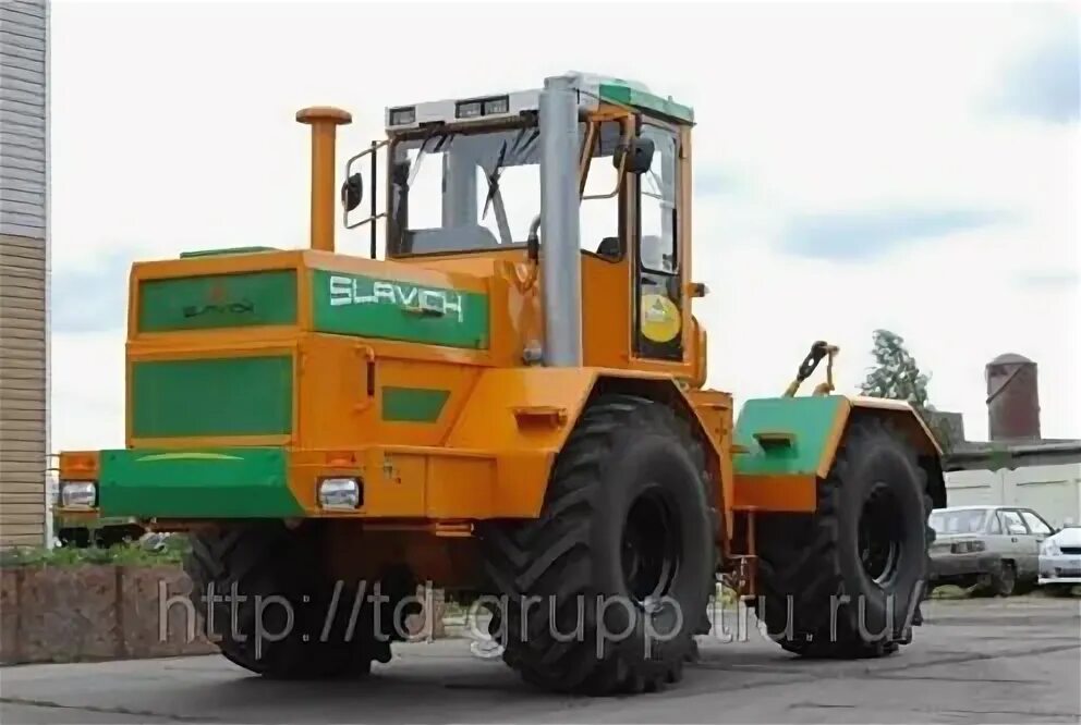 Тракторная екатеринбург. Трактор Renault 3043. Трактор Renault. Renault tractor 951-4.