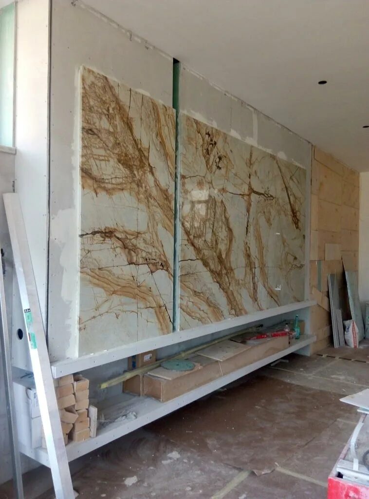 Облицовщик гранит и мрамора. Установка мрамор. Установка мрамор. Скрытый кляммер для натурального камня. Grigio orobico мрамор в интерьере.