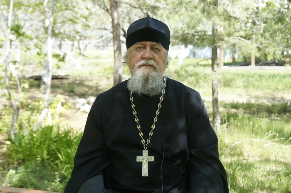 настоятель спасо преображенского