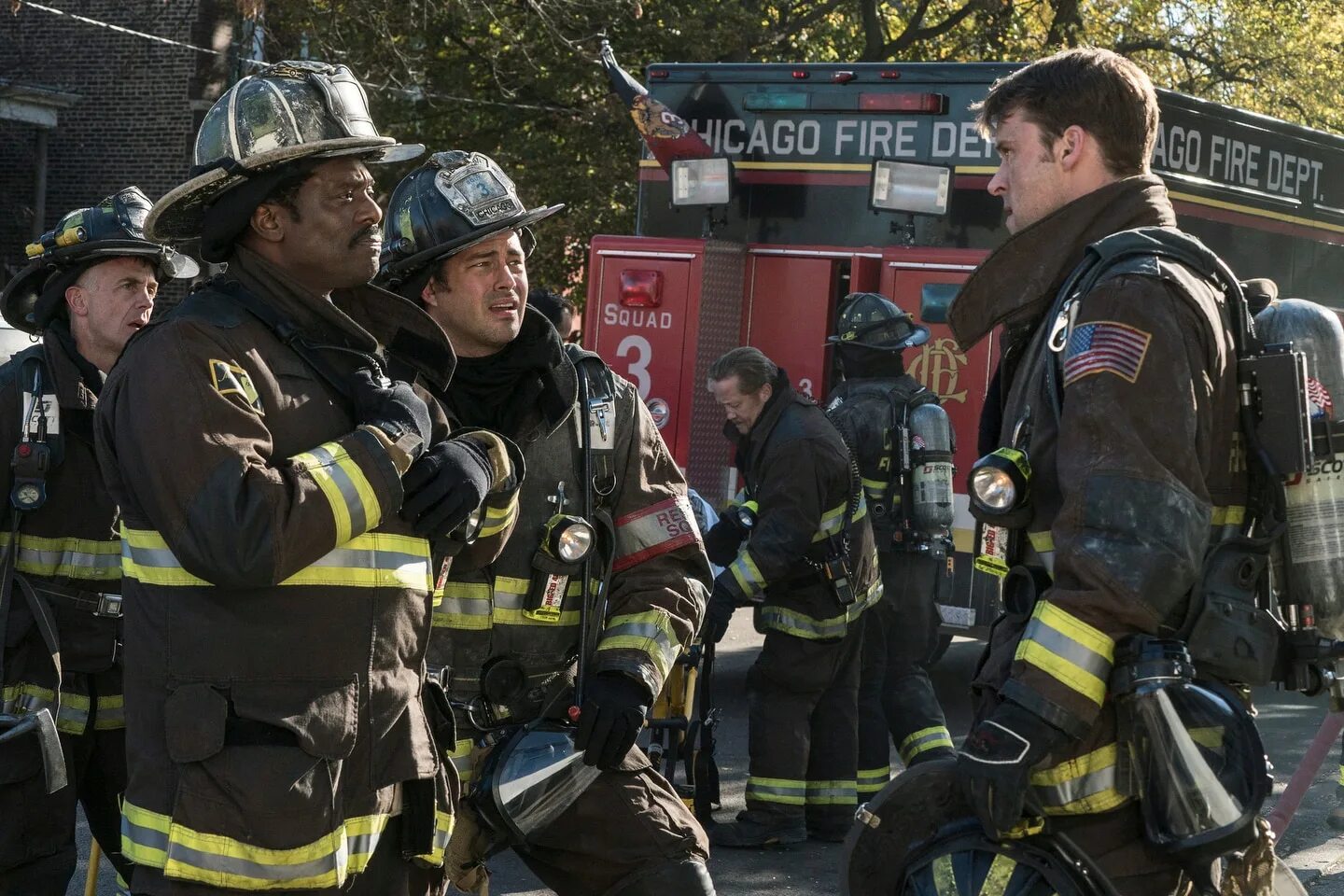 Чикаго в огне боден. 2012 чикаго в огне chicago fire. Пожарные чикаго эммет. Мэтью кейси. Пожарная чикаго 5.