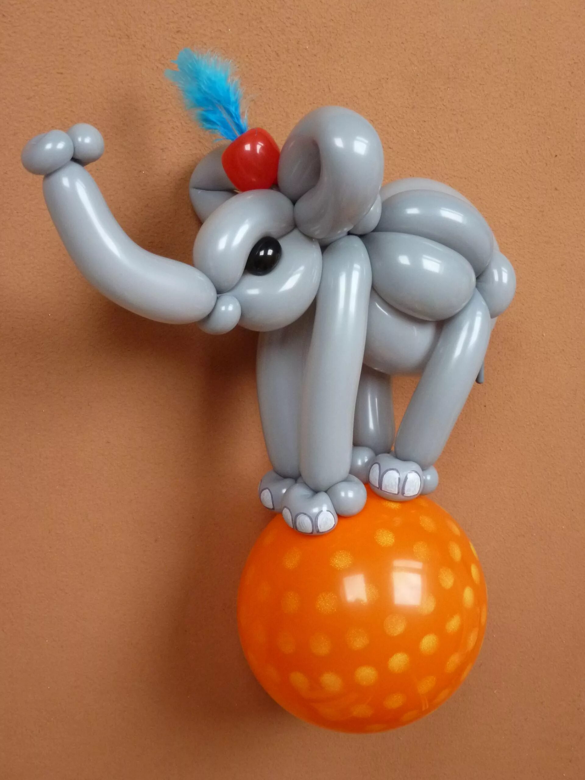 Моделирование из шаров. Фигурки животных из воздушных шаров. Зверюшки из шаров. Зверюшки из воздушных шариков. Фигуры из шаров для моделирования.