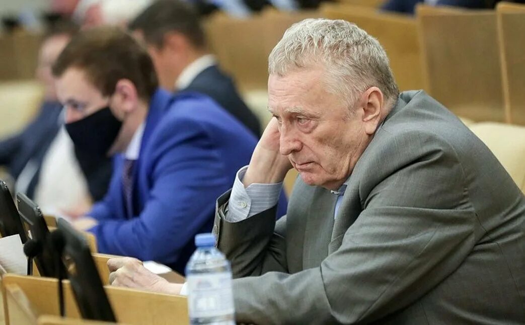 Жириновский предсказал. Владимир жириновский в госдуме. Последнее выступление жириновского перед смертью. Жириновский в колонном зале. Речь жириновского в думе.