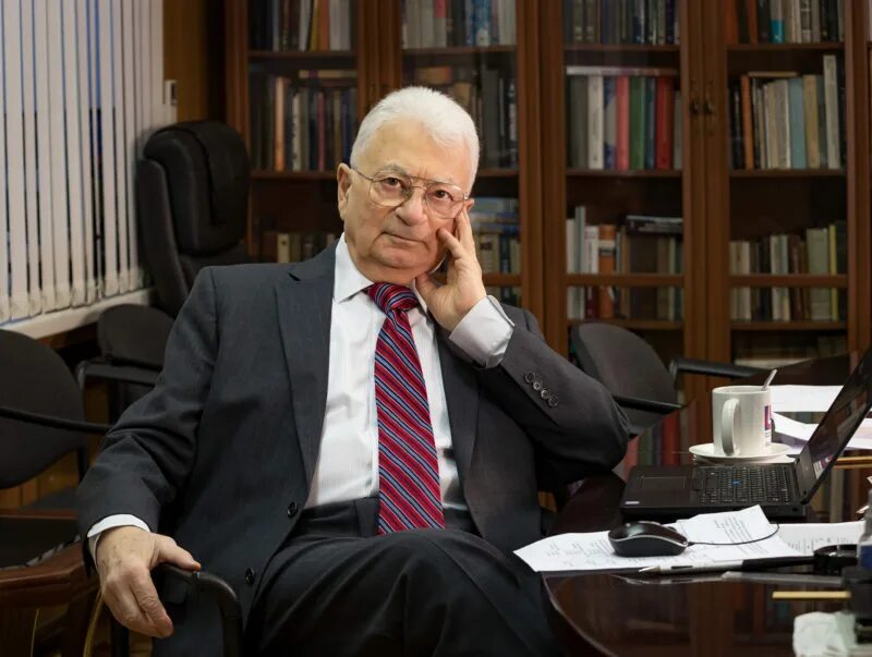 российский ученые стал. российский ученые стал. дмитрия ивановича менделеева (1834-1907). известный химик владимир иванович вернадский. великие ученые 20 века.