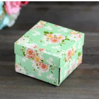 Квадратная коробочка