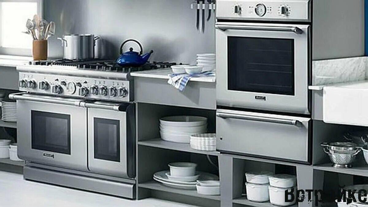 Магазины бытовая кухонная техника. Кухня с бытовой техникой. Современная техника для кухни. Бытовые приборы для кухни. Крупная бытовая техника для кухни.