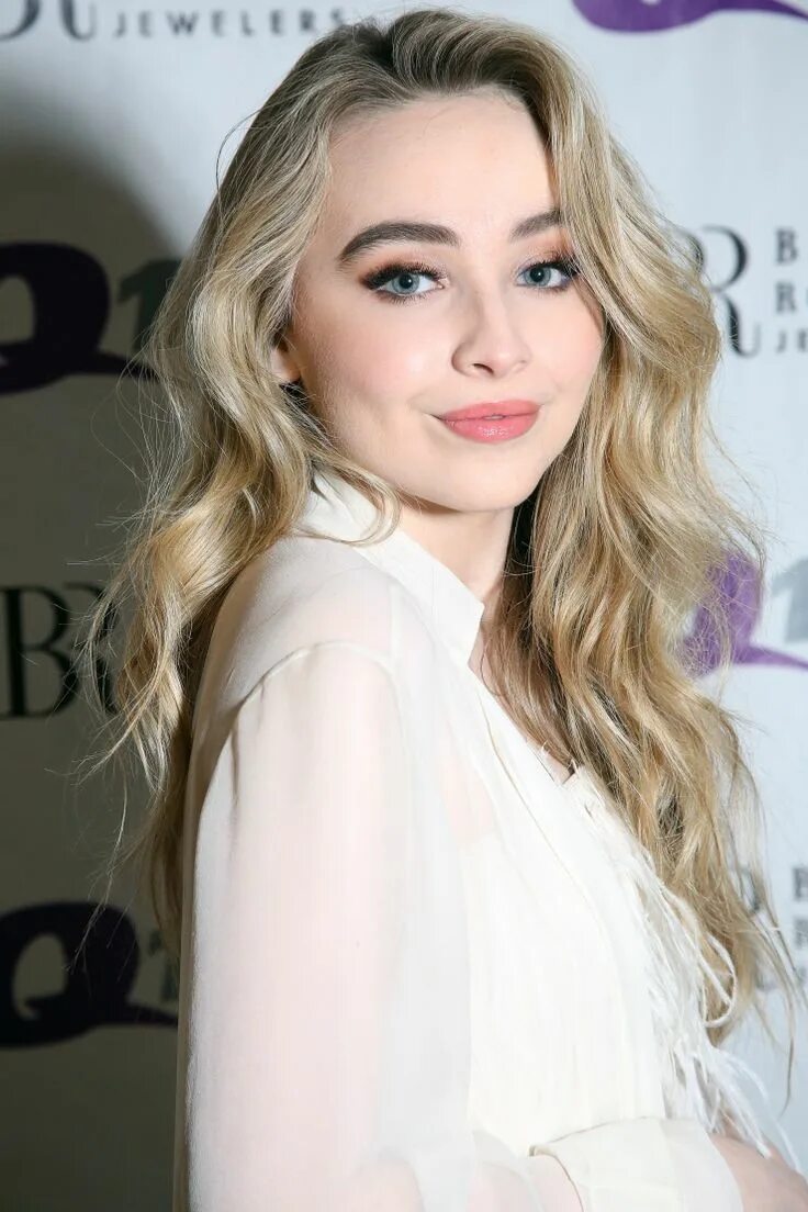 Sabrina carpenter 2024. Good graces sabrina carpenter. Sabrina carpenter espresso перевод. Good graces sabrina carpenter. Sabrina carpenter 2024.