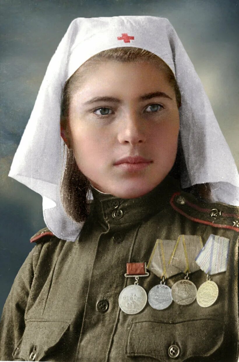 Женские образы в произведениях русской литературы. Женщины героини в истории. Макияж древнего египта. Женщины героини в истории. Женщины героини в истории.