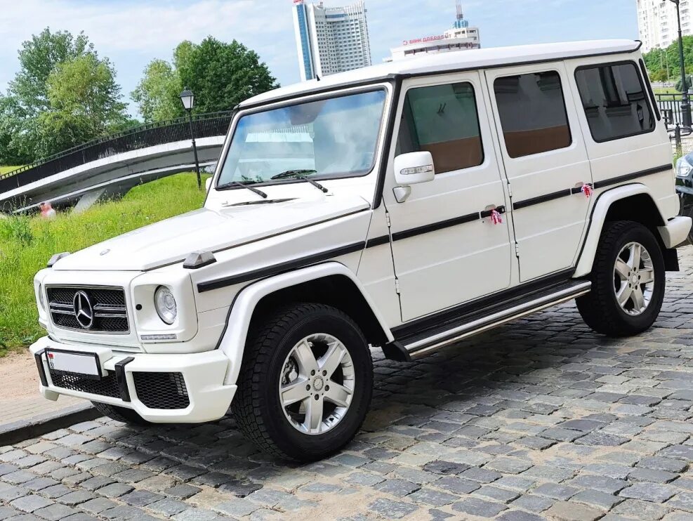 Купить б/у Mercedes-Benz G-Класс AMG I (W463) Рестайлинг 3 63 AMG 5.5 AT (571 л.